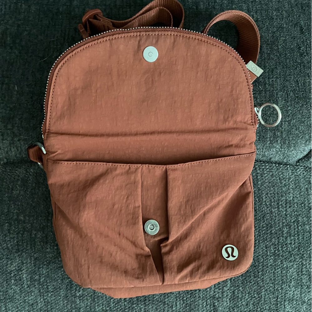Lululemon All Night Festival Bag 2.5L